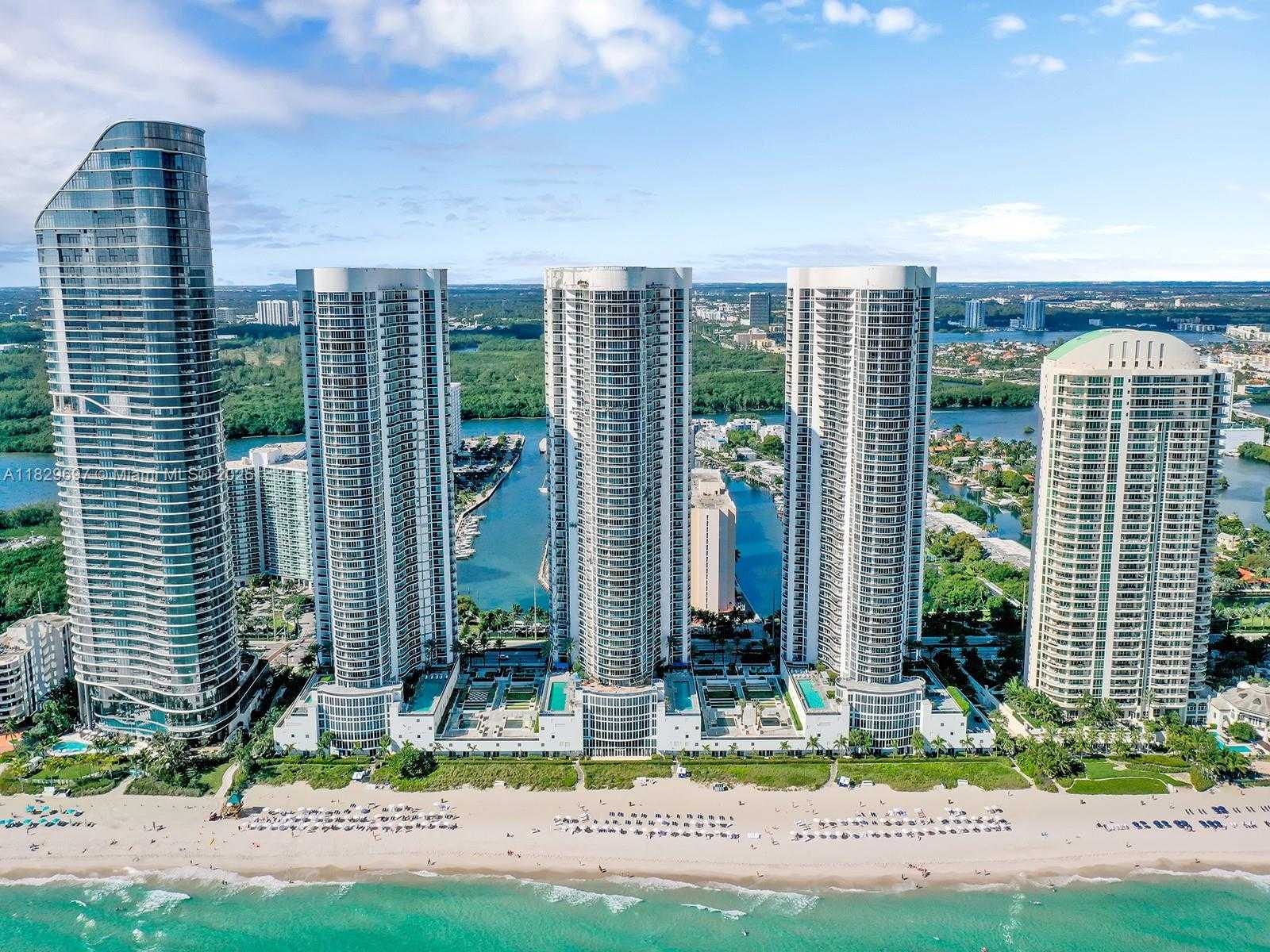 Small Image of 15901 COLLINS AVE #403, Sunny Isles Beach Number 42