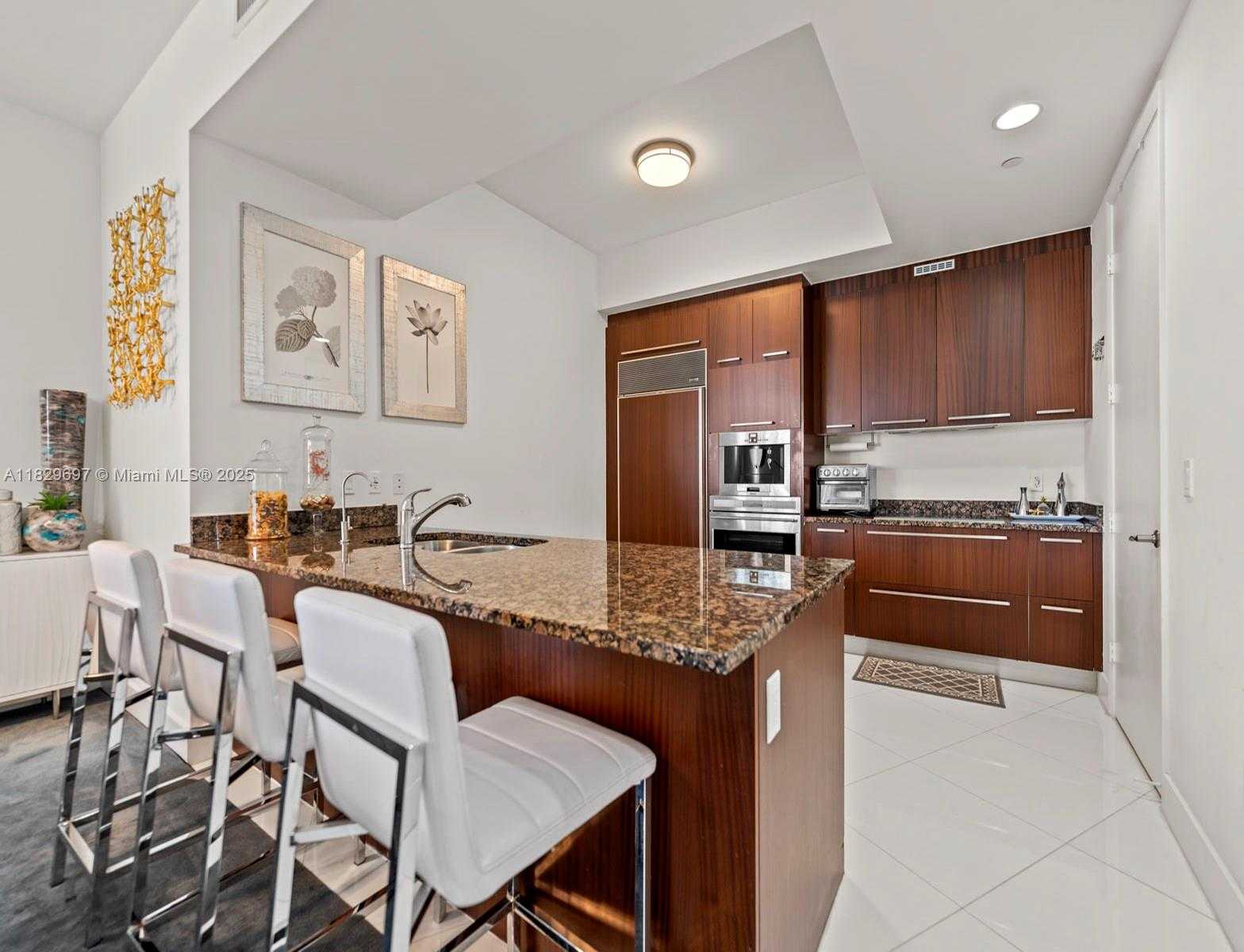 Small Image of 15901 COLLINS AVE #403, Sunny Isles Beach Number 8
