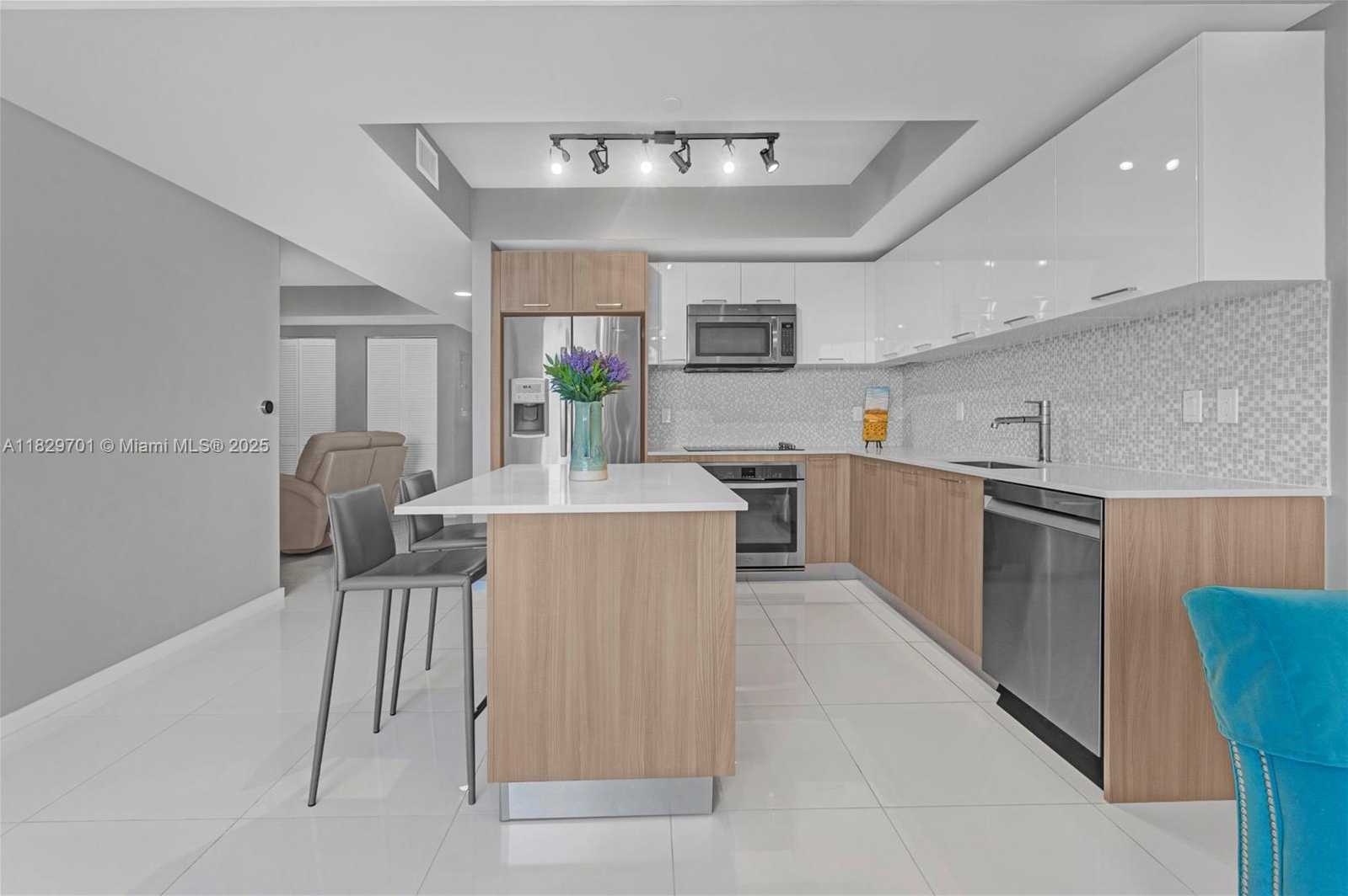 Small Image of 5252 NORTH WEST 85TH AVE #1508, Doral Number 5