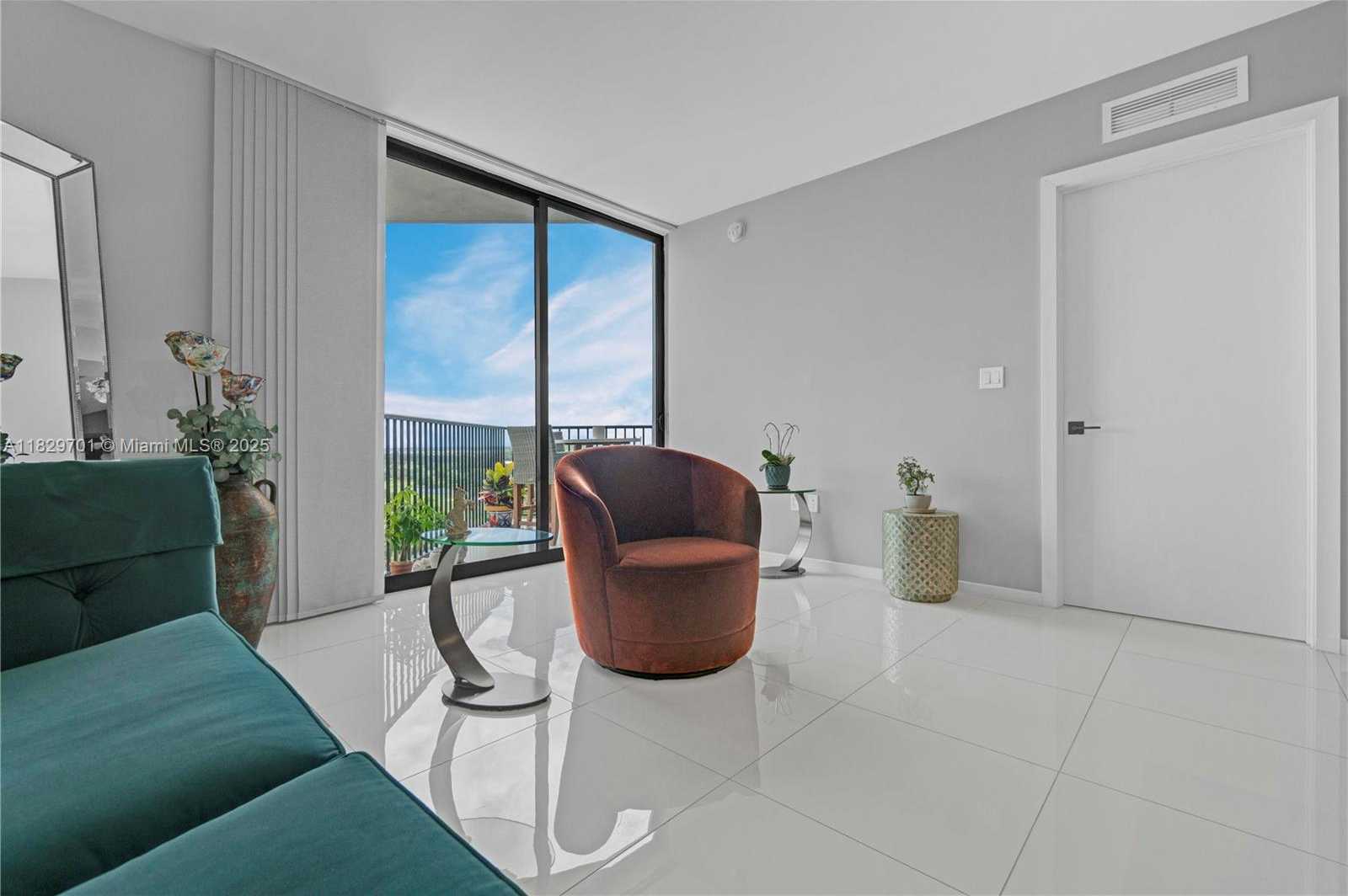 Small Image of 5252 NORTH WEST 85TH AVE #1508, Doral Number 9