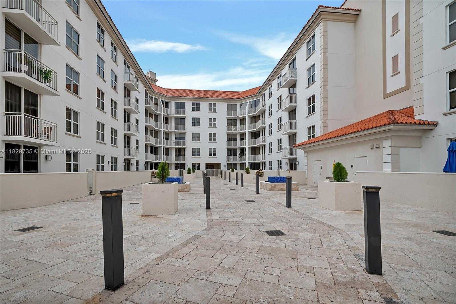 Small Image of 2030 SOUTH DOUGLAS RD #417, Coral Gables Number 31