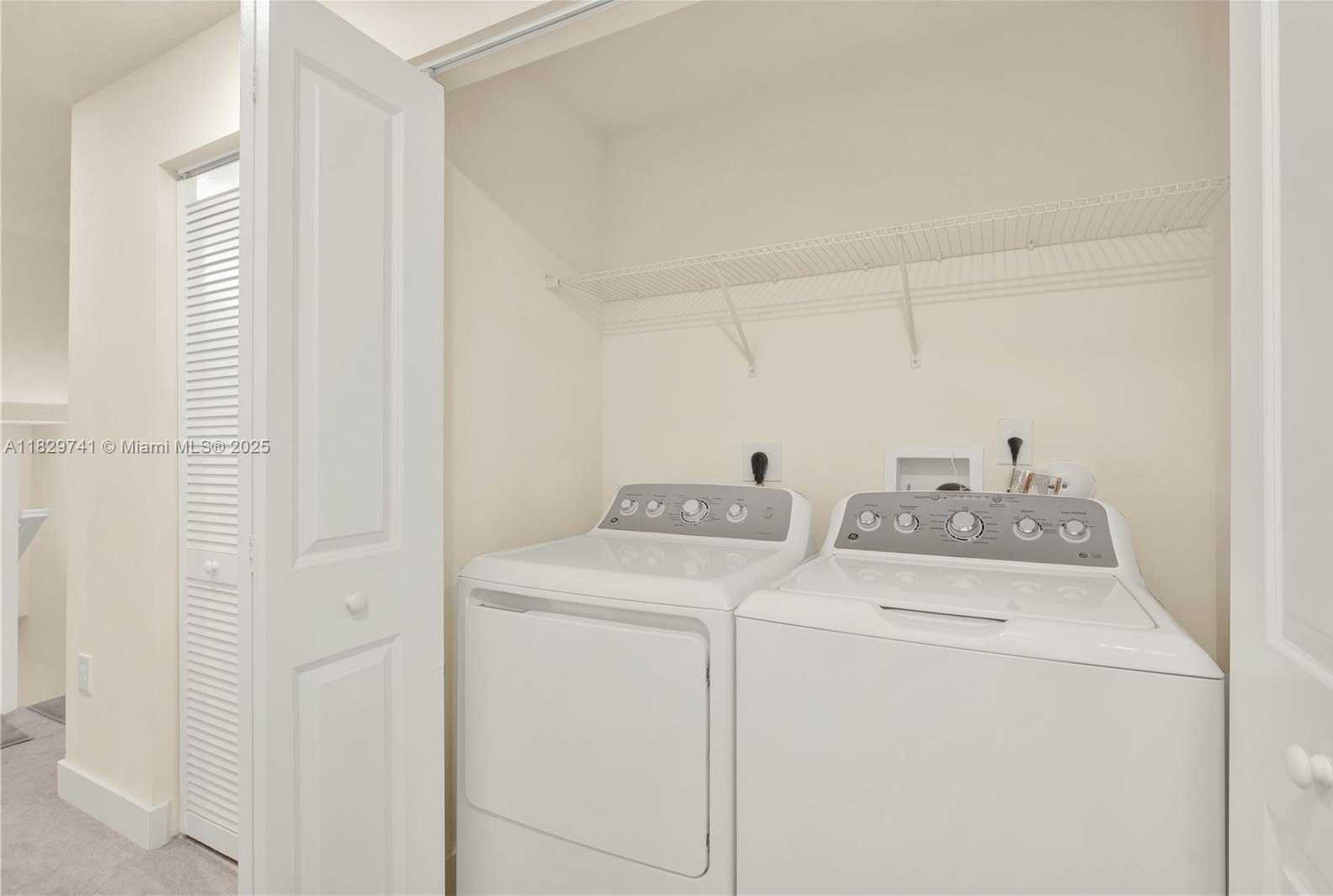 Small Image of 4413 NORTH WEST 83RD PATH, Doral Number 12
