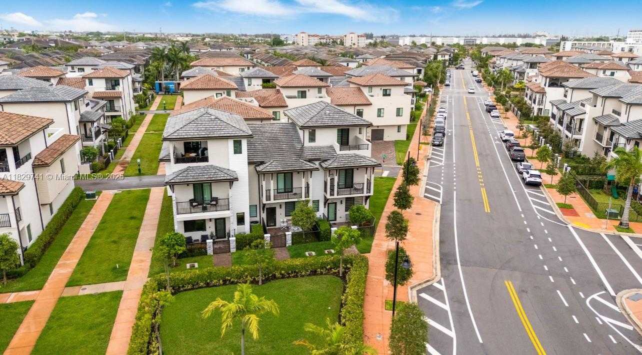Small Image of 4413 NORTH WEST 83RD PATH, Doral Number 4