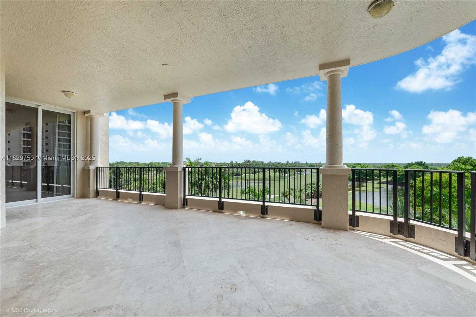 Small Image of 13621 DEERING BAY DR #502, Coral Gables Number 22