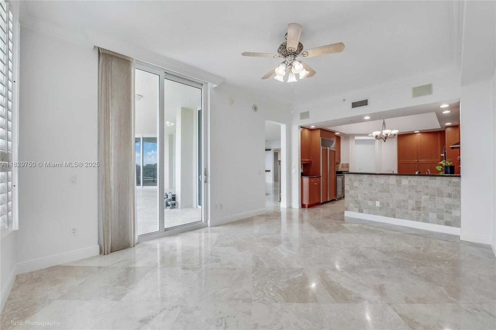 Small Image of 13621 DEERING BAY DR #502, Coral Gables Number 7