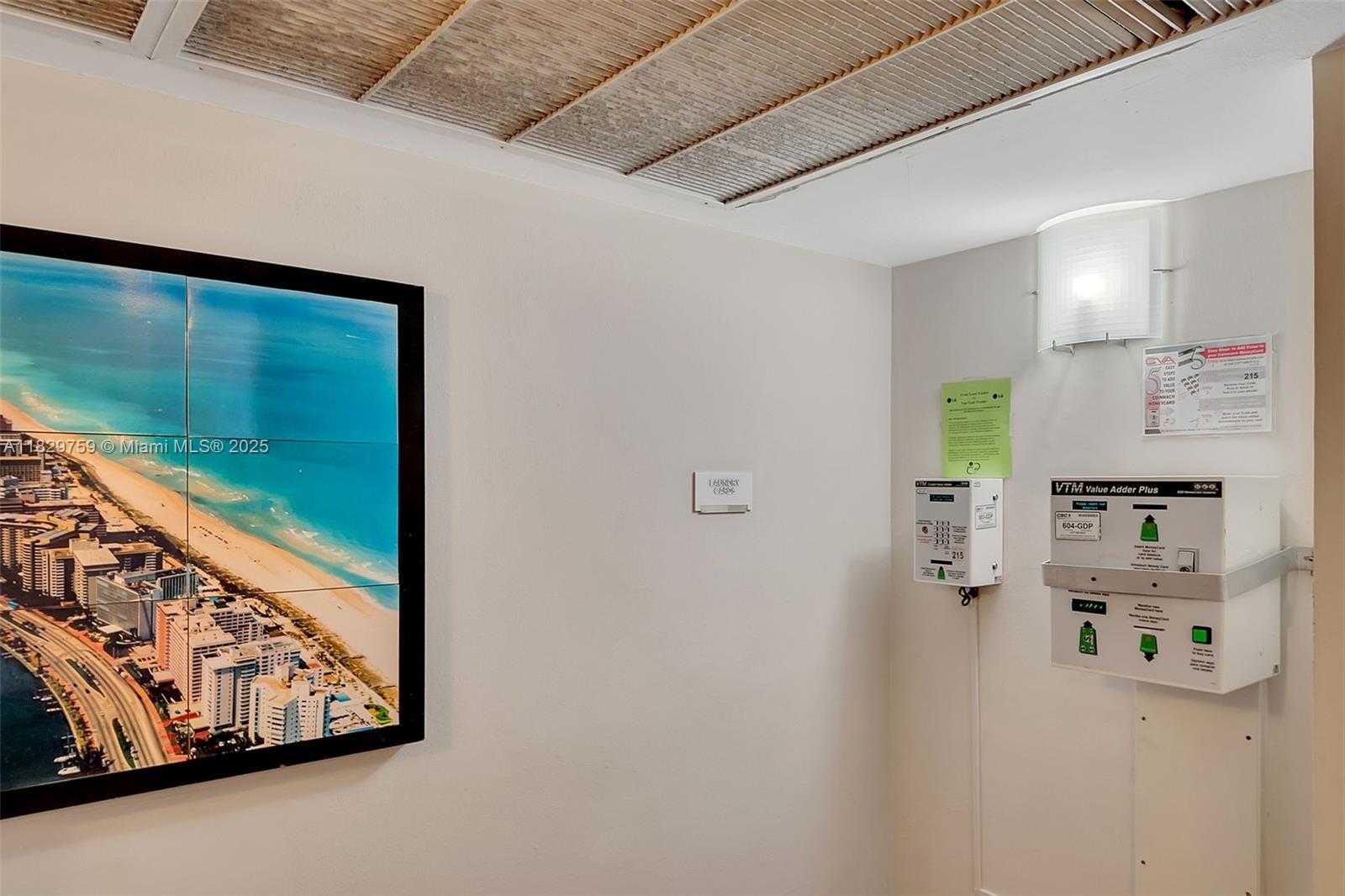 Small Image of 5151 COLLINS AVE #729, Miami Beach Number 30