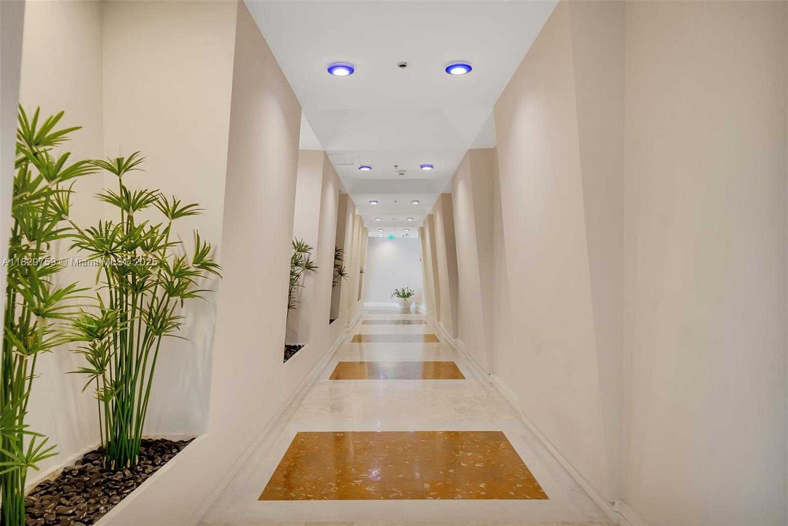 Small Image of 5151 COLLINS AVE #729, Miami Beach Number 31