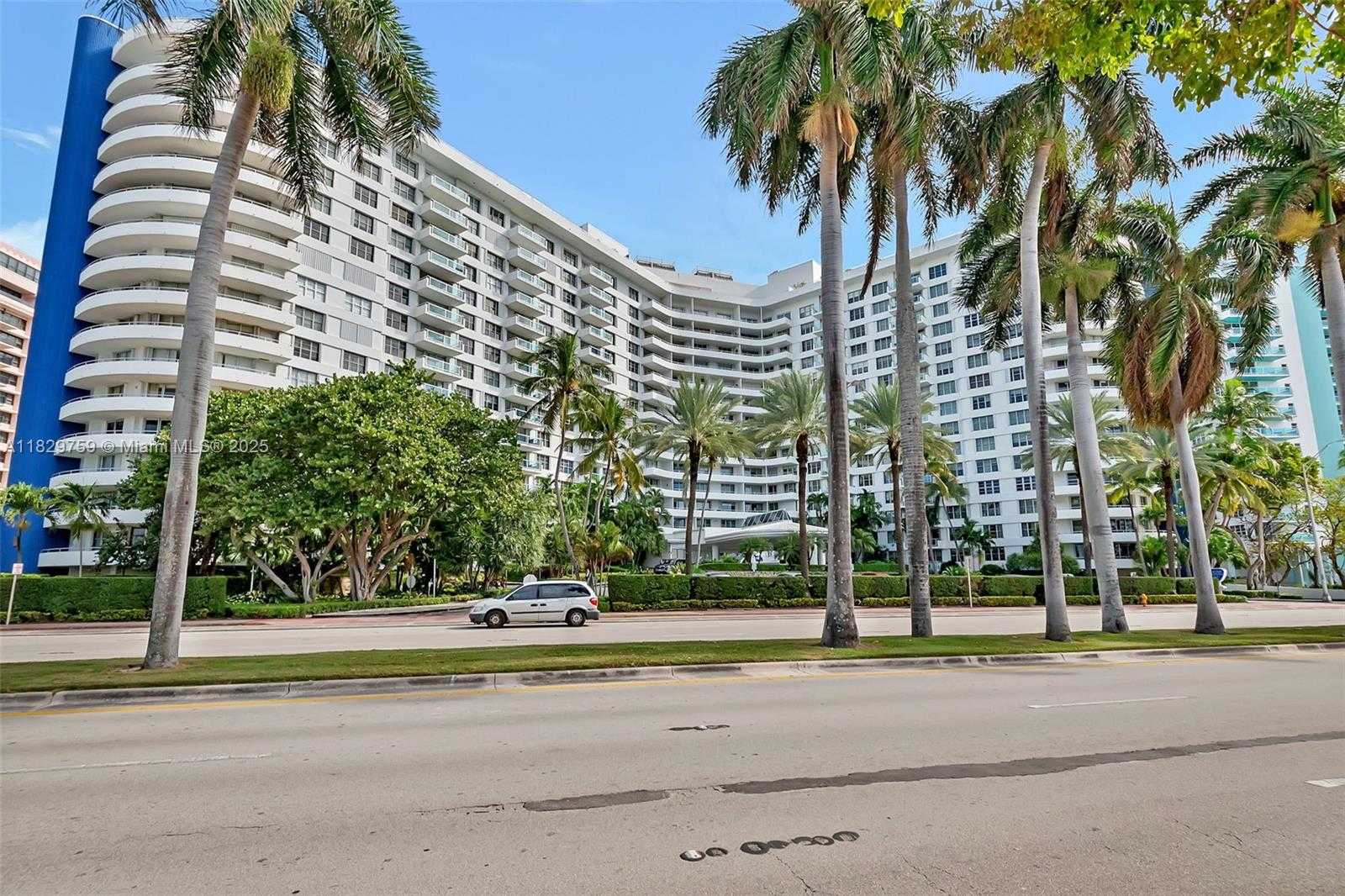 Small Image of 5151 COLLINS AVE #729, Miami Beach Number 34