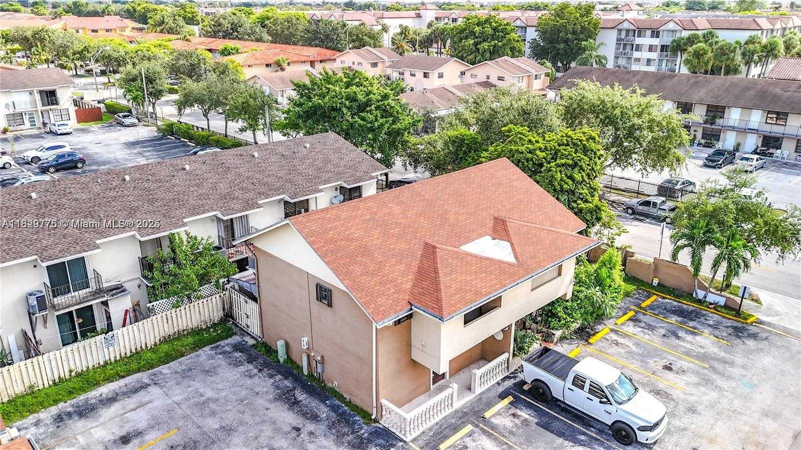 Small Image of 5350 WEST 26TH AVE #118, Hialeah Number 2
