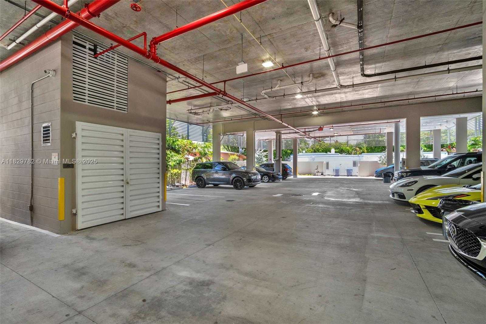 Small Image of 1850 MONROE #406, Hollywood Number 22
