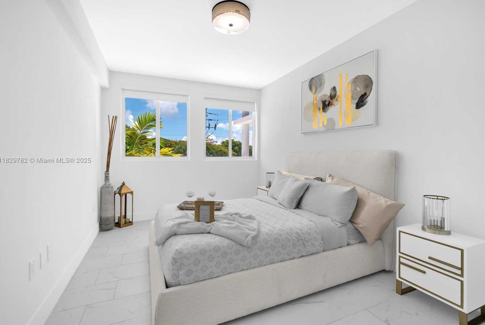 Small Image of 1850 MONROE #406, Hollywood Number 31