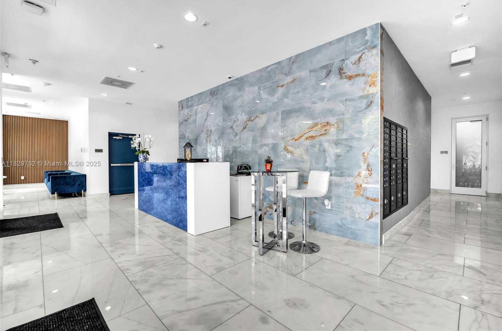 Small Image of 1850 MONROE #406, Hollywood Number 6