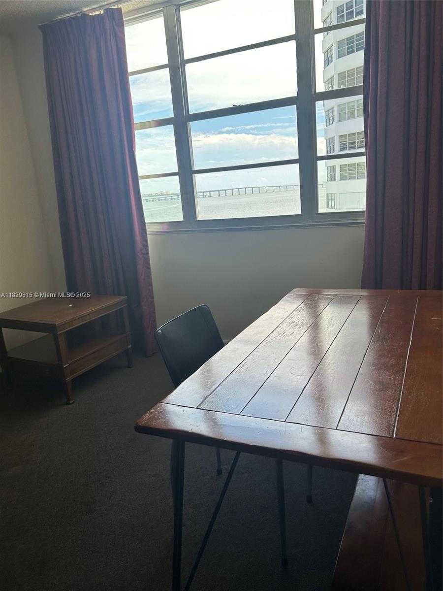 Small Image of 801 BRICKELL BAY DR #1167, Miami Number 13
