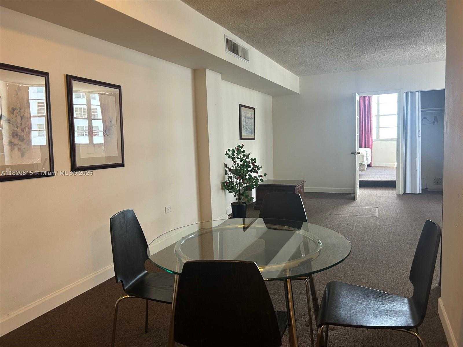 Small Image of 801 BRICKELL BAY DR #1167, Miami Number 3