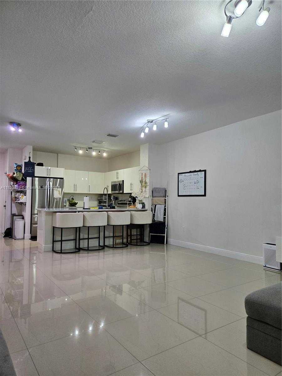 Small Image of 8216 WEST SANTA MONICA AVE, Tamarac Number 10