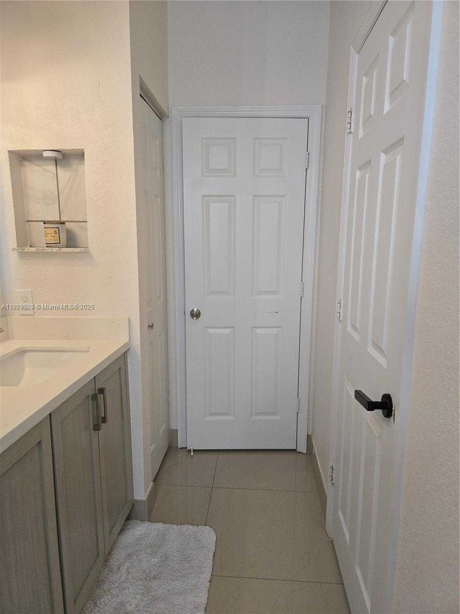 Small Image of 8216 WEST SANTA MONICA AVE, Tamarac Number 41