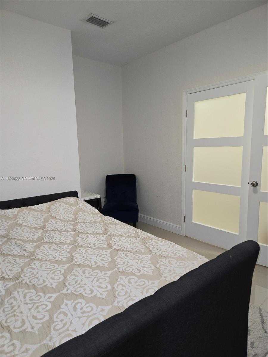 Small Image of 8216 WEST SANTA MONICA AVE, Tamarac Number 47