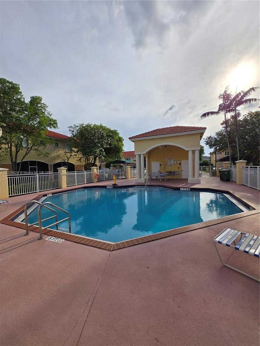Small Image of 8216 WEST SANTA MONICA AVE, Tamarac Number 59
