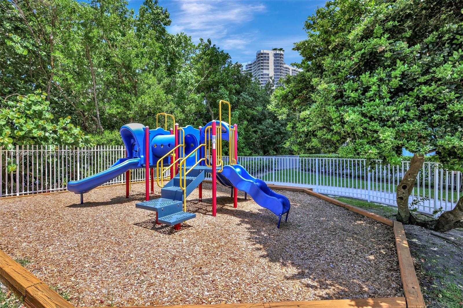 Small Image of 3400 NORTH EAST 192ND ST #1606, Aventura Number 11