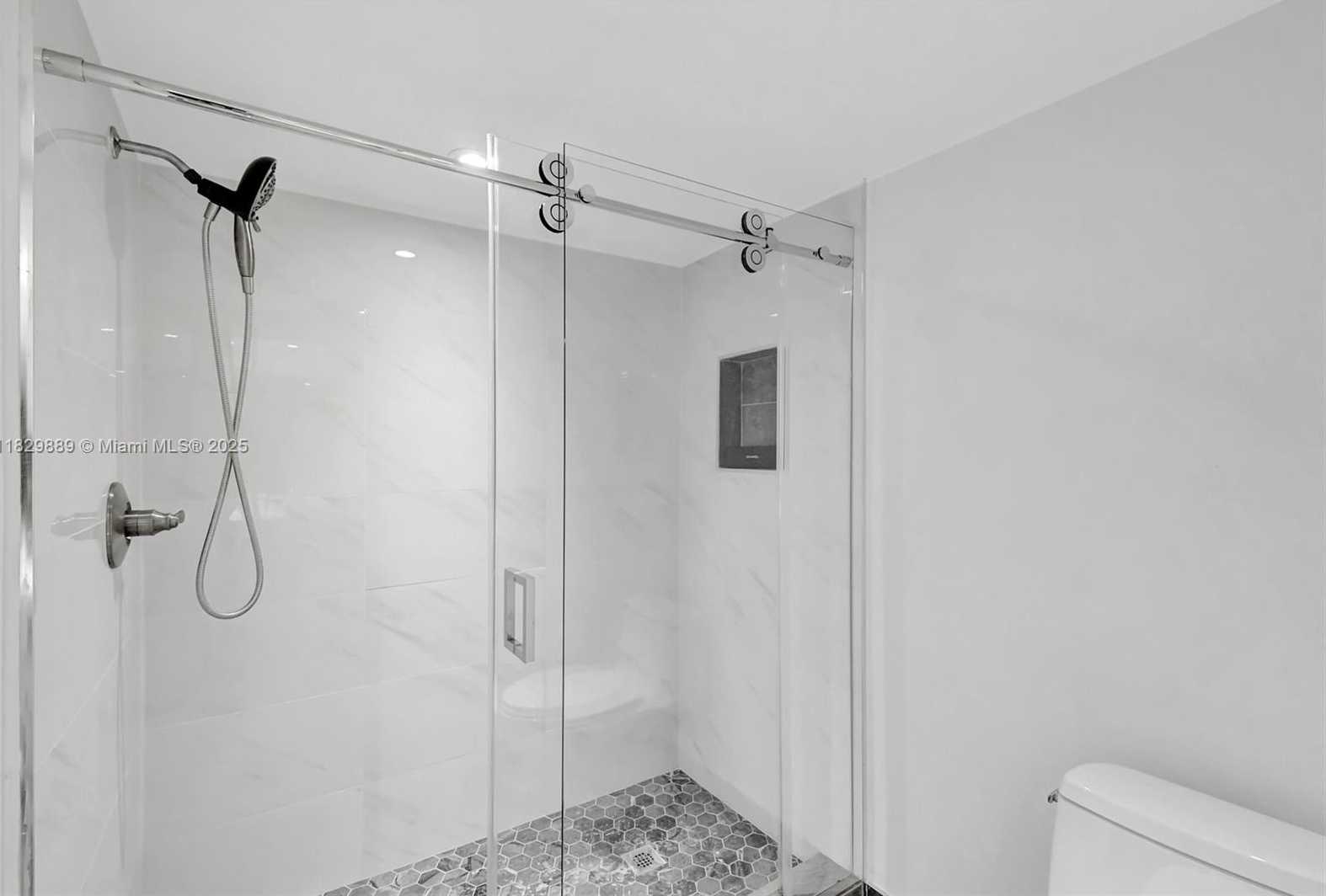 Small Image of 3400 NORTH EAST 192ND ST #1606, Aventura Number 25