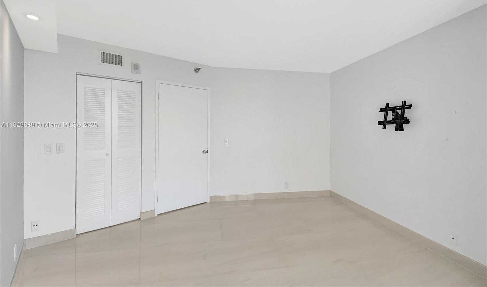 Small Image of 3400 NORTH EAST 192ND ST #1606, Aventura Number 30
