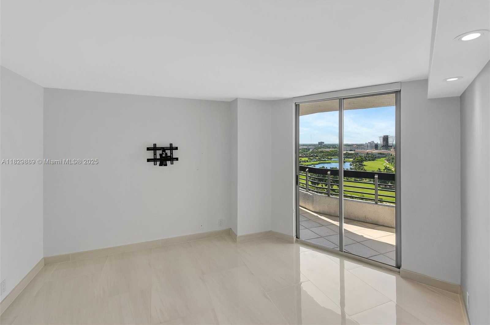 Small Image of 3400 NORTH EAST 192ND ST #1606, Aventura Number 32