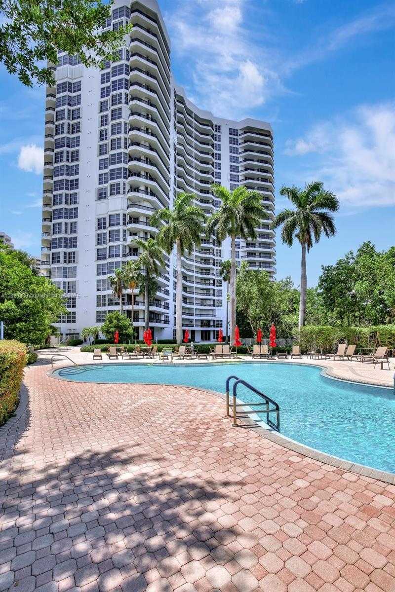 Small Image of 3400 NORTH EAST 192ND ST #1606, Aventura Number 38