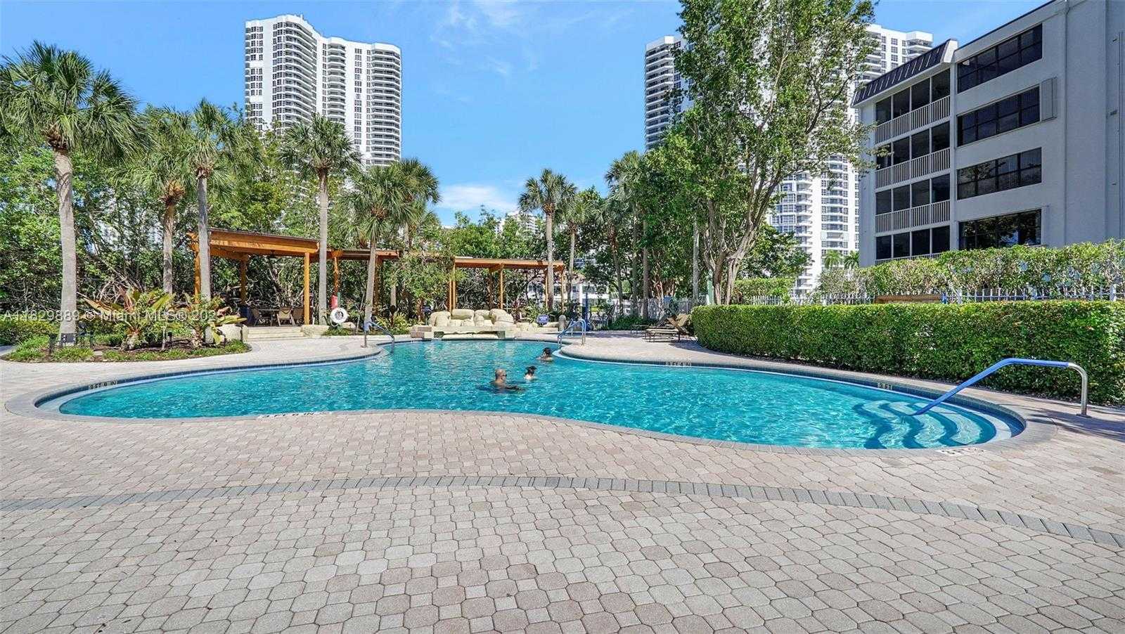 Small Image of 3400 NORTH EAST 192ND ST #1606, Aventura Number 39