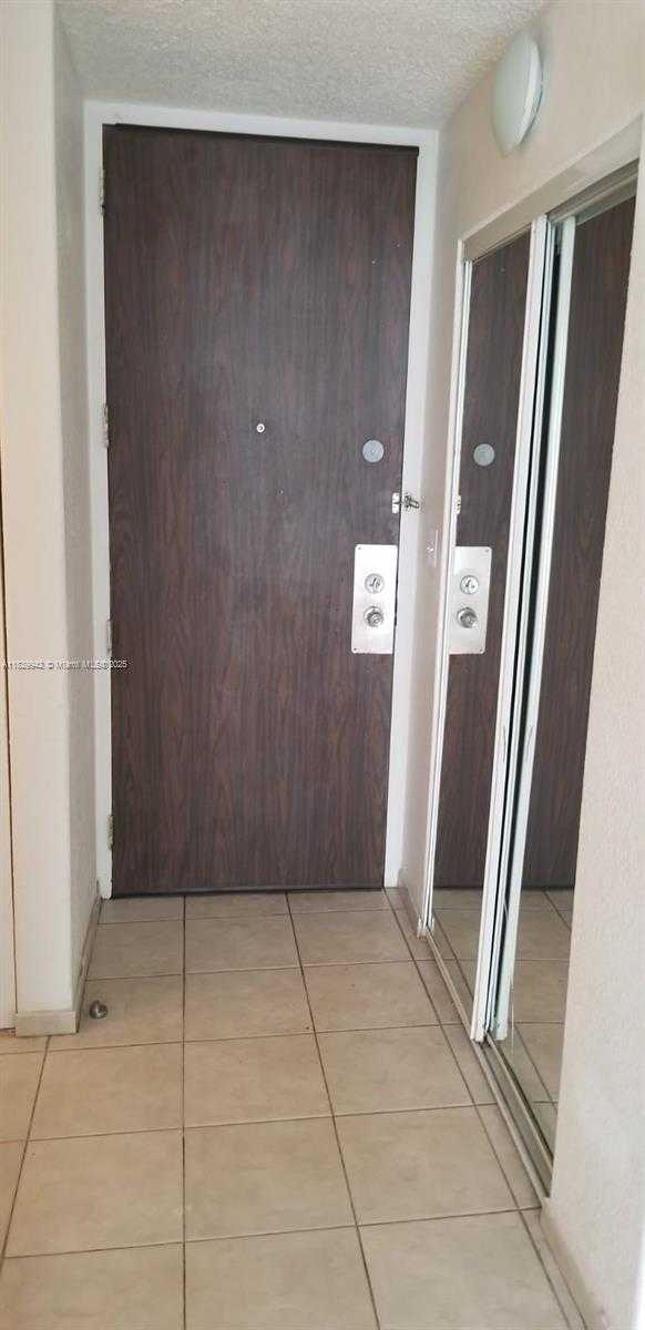 Small Image of 16450 NORTH WEST 2ND AVE #302, Miami Number 8