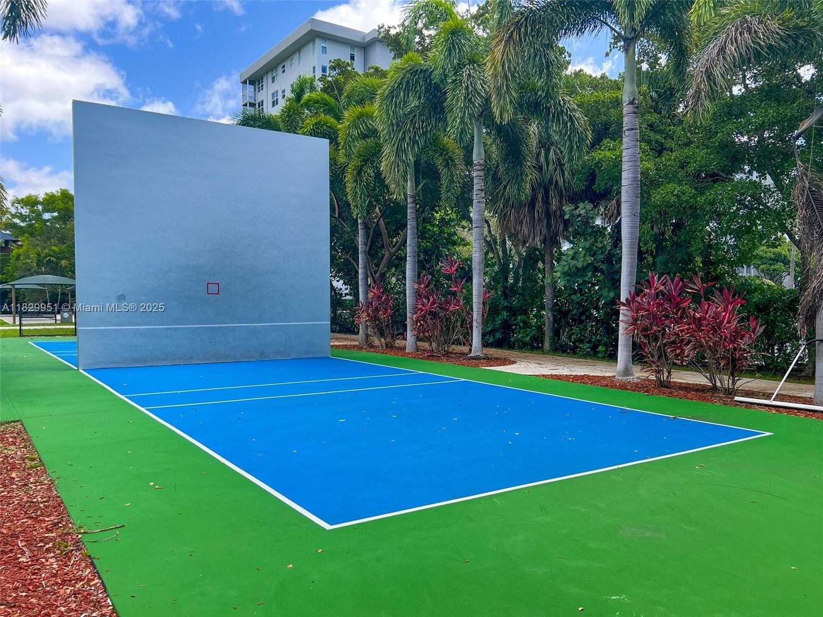Small Image of 4015 WEST PALM AIRE DR #506, Pompano Beach Number 48