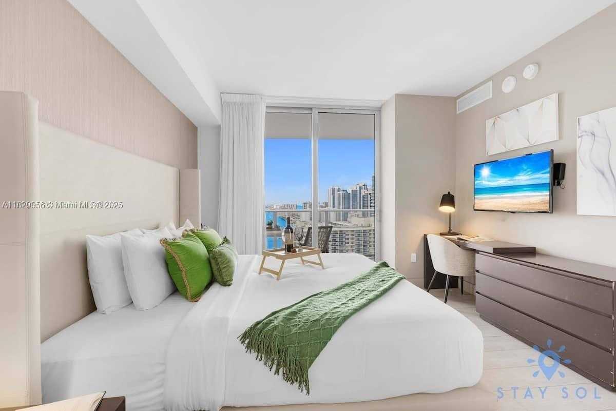 Small Image of 4010 SOUTH OCEAN DR #R2001, Hollywood Number 20