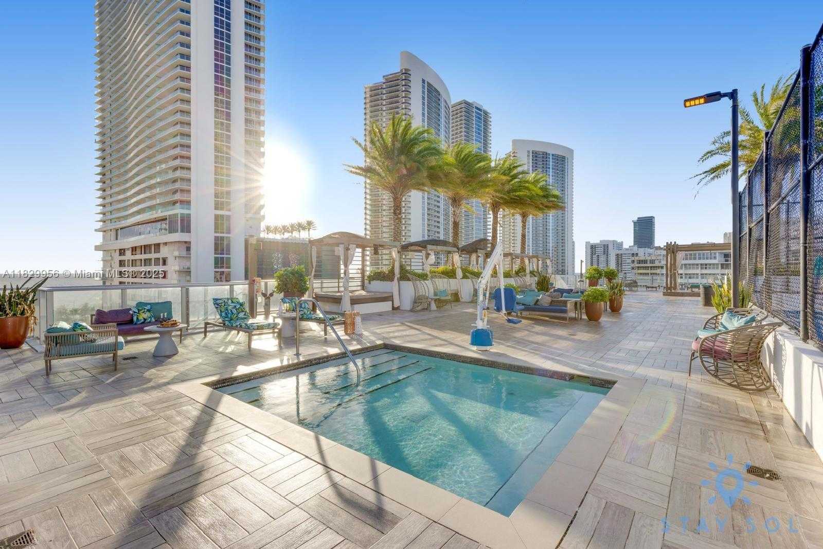 Small Image of 4010 SOUTH OCEAN DR #R2001, Hollywood Number 31