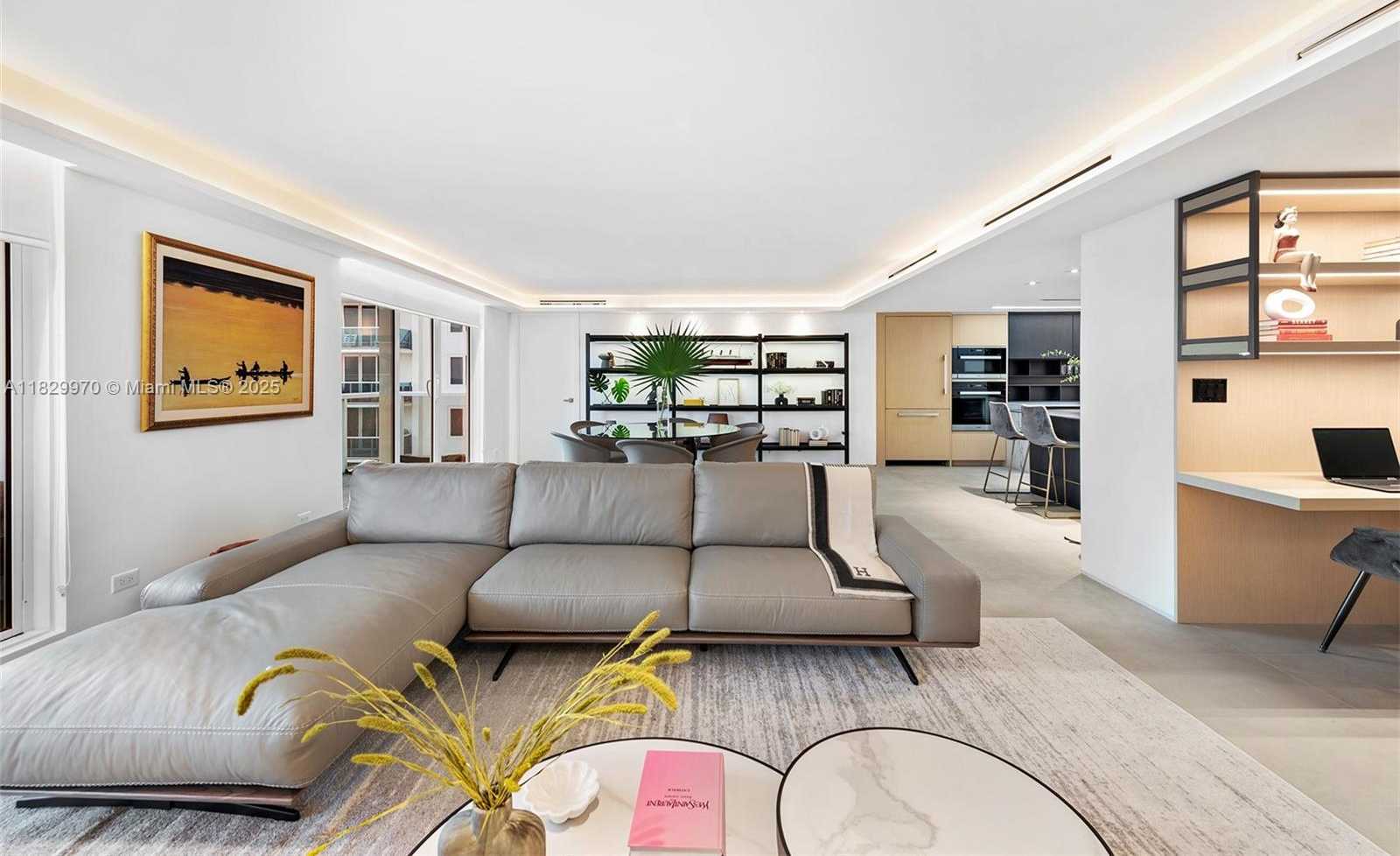 Small Image of 2301 COLLINS AVE #1004/1003, Miami Beach Number 19