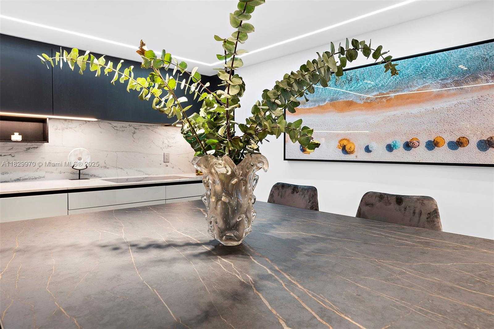 Small Image of 2301 COLLINS AVE #1004/1003, Miami Beach Number 26