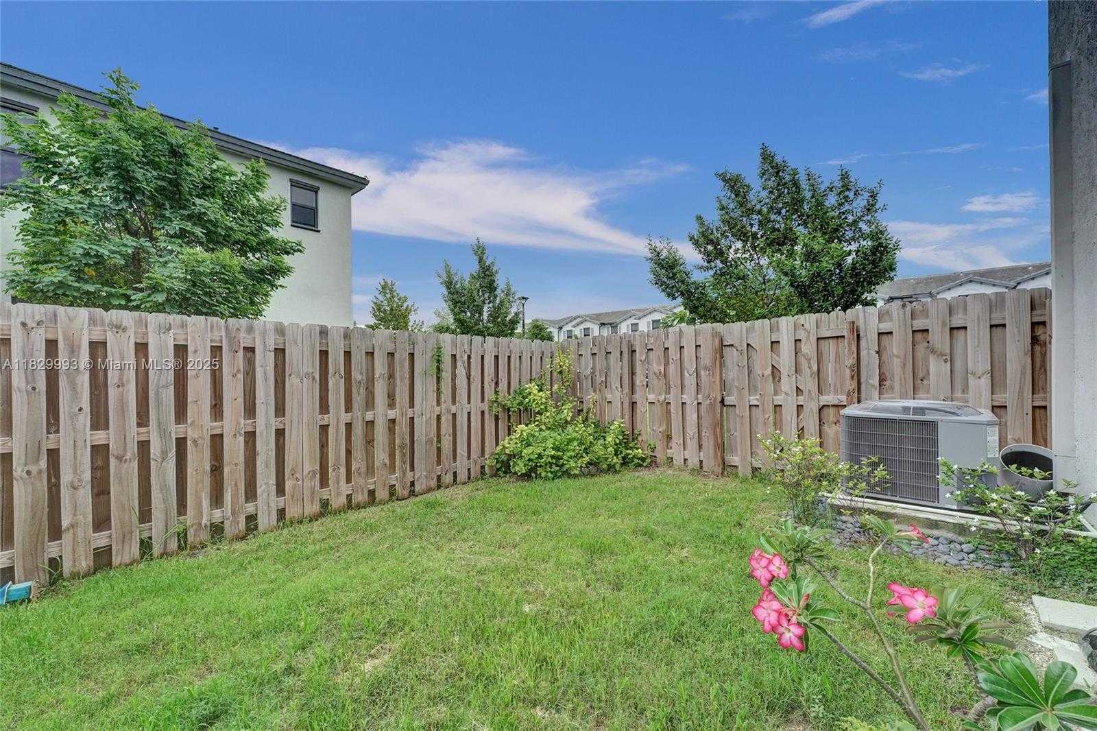 Small Image of 13371 SW 287th Ter, Homestead, FL 33033, USA Number 20
