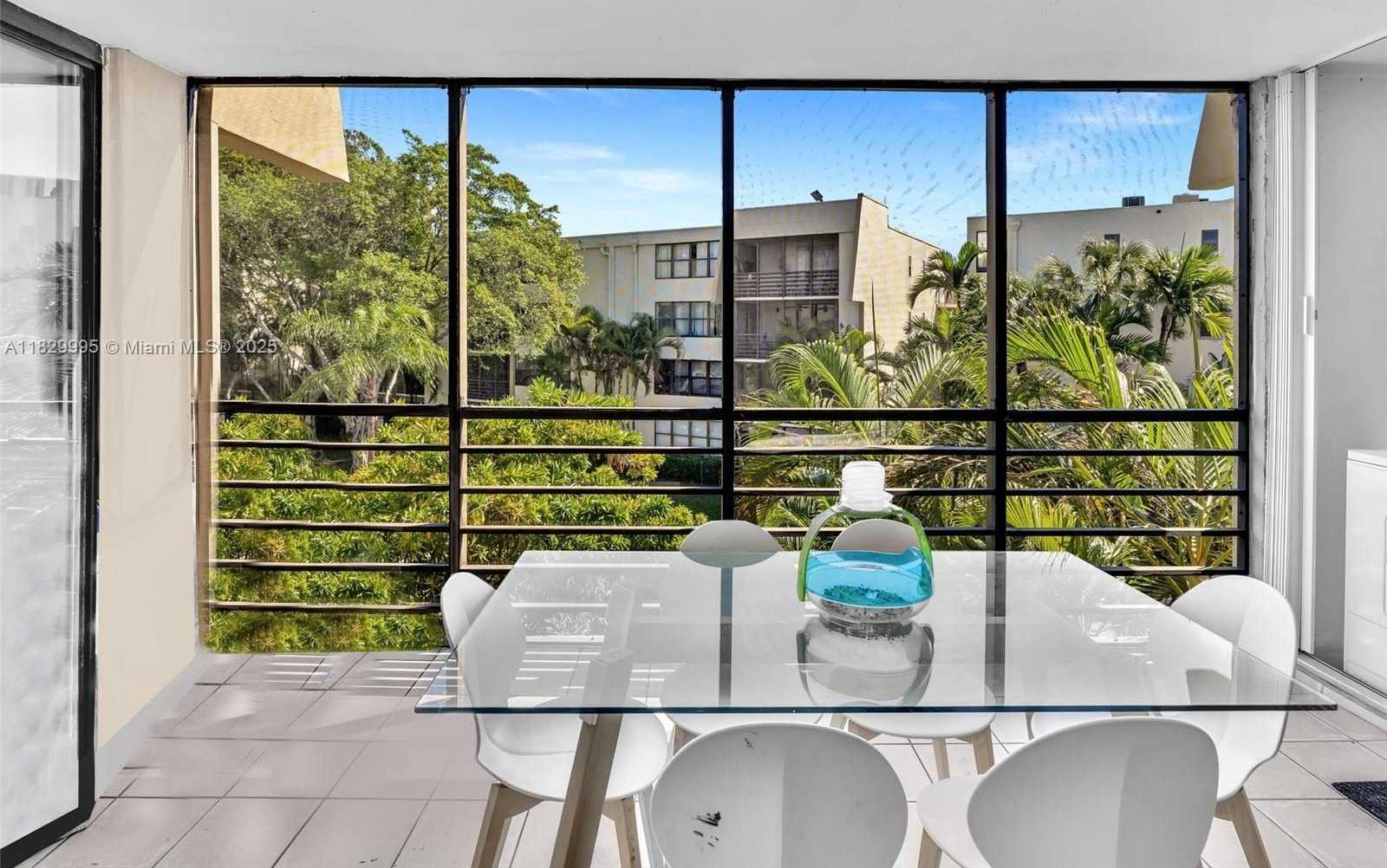 Small Image of 20401 NORTH EAST 30TH AVE #310-8, Aventura Number 12