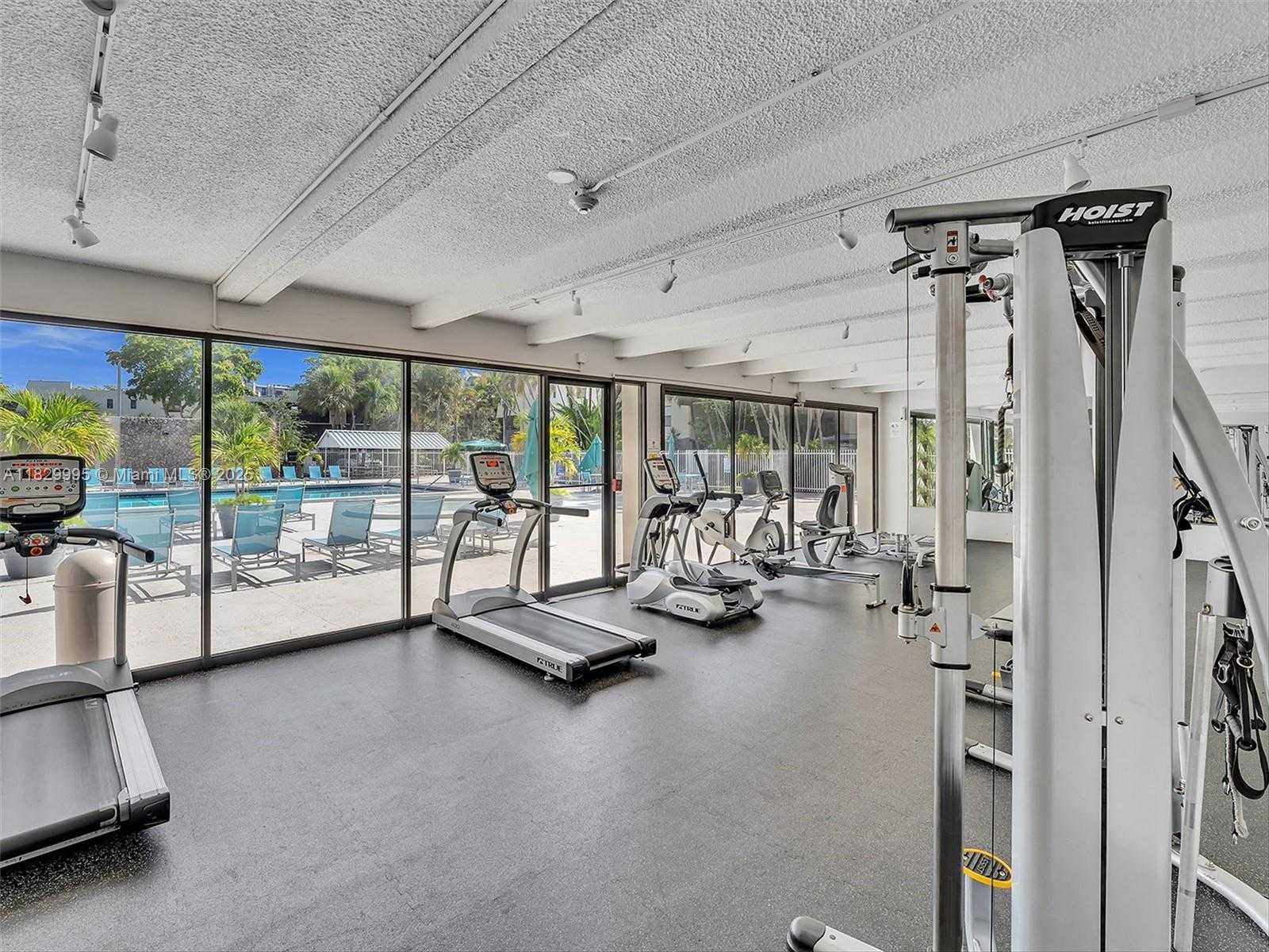 Small Image of 20401 NORTH EAST 30TH AVE #310-8, Aventura Number 31
