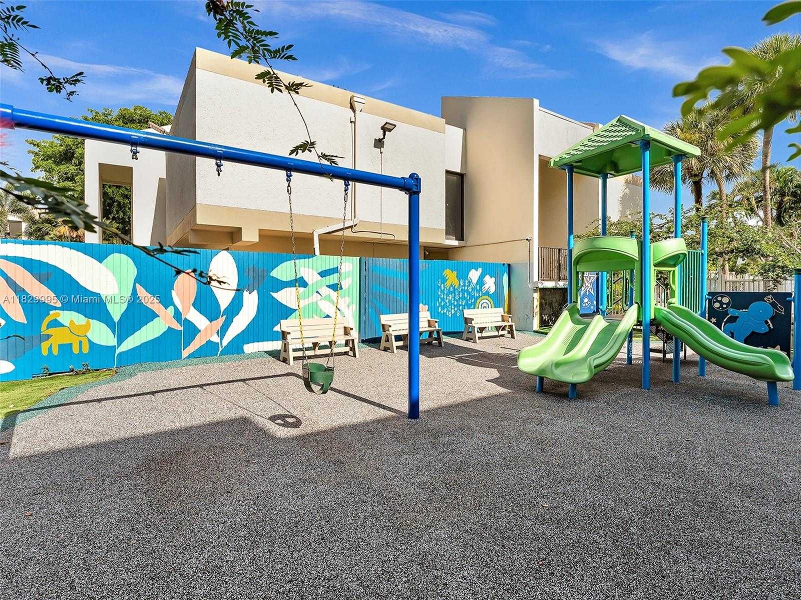 Small Image of 20401 NORTH EAST 30TH AVE #310-8, Aventura Number 32