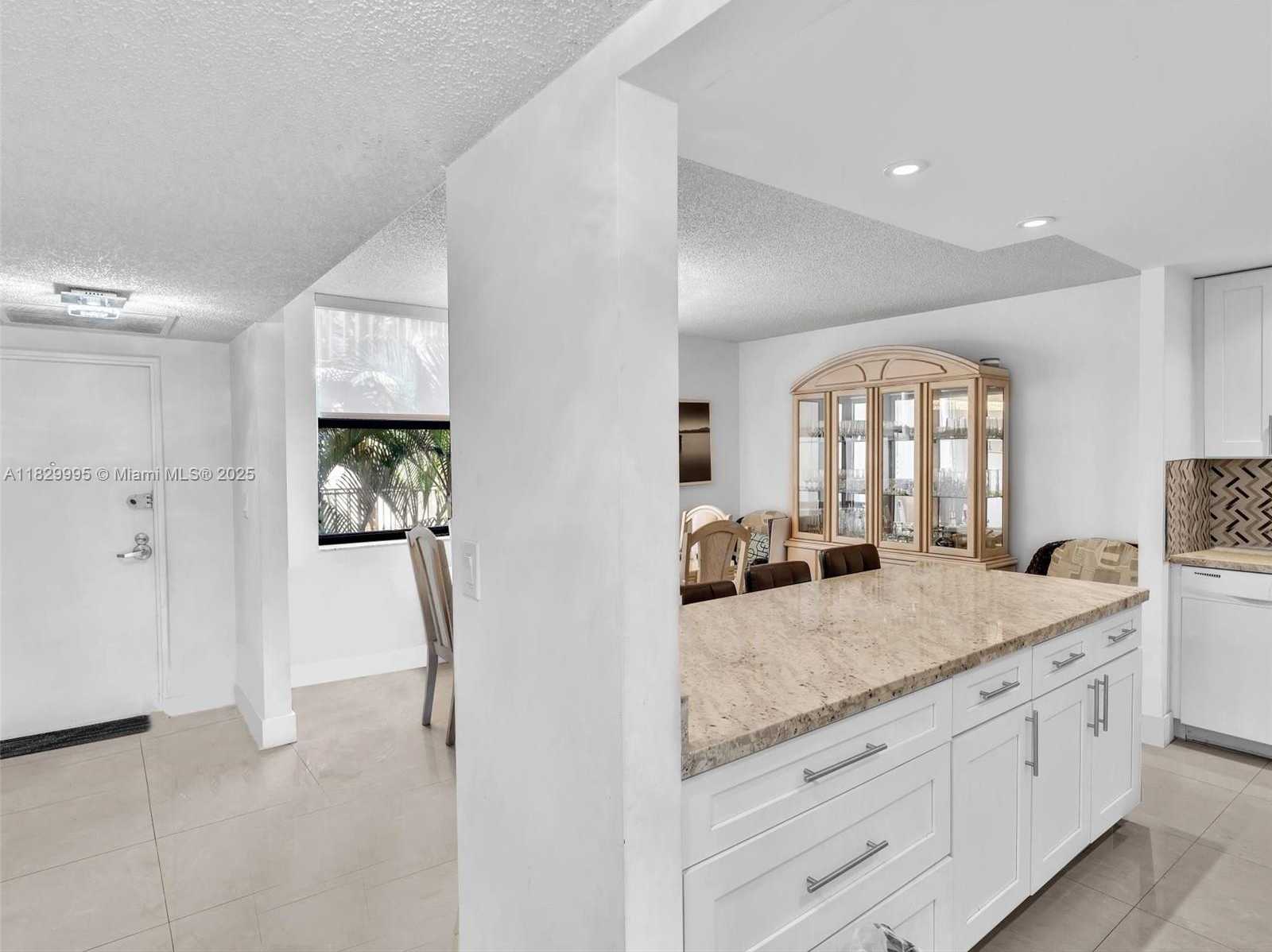 Small Image of 20401 NORTH EAST 30TH AVE #310-8, Aventura Number 4