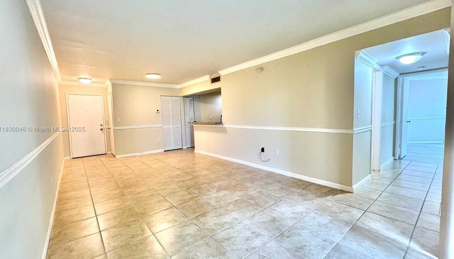 Small Image of 9731 FONTAINEBLEAU BLVD #F209, Miami Number 13