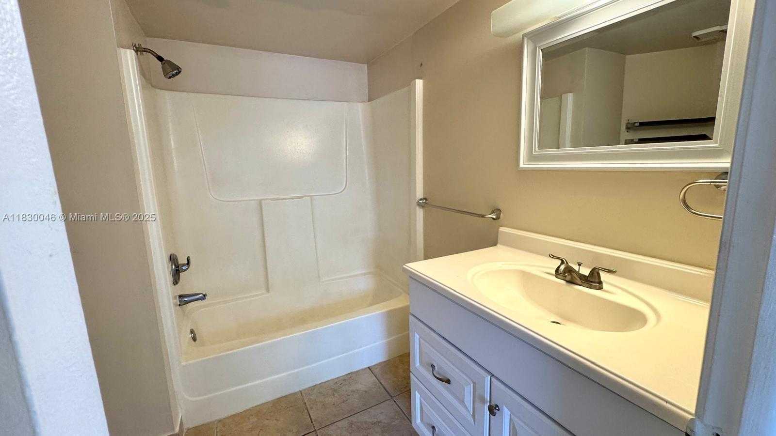 Small Image of 9731 FONTAINEBLEAU BLVD #F209, Miami Number 20