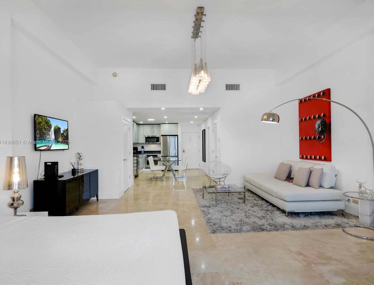 Small Image of 2301 COLLINS AVE #1631, Miami Beach Number 10