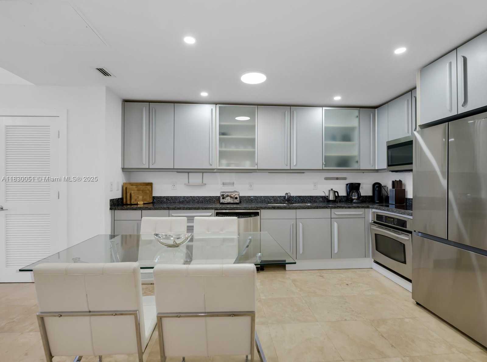 Small Image of 2301 COLLINS AVE #1631, Miami Beach Number 14