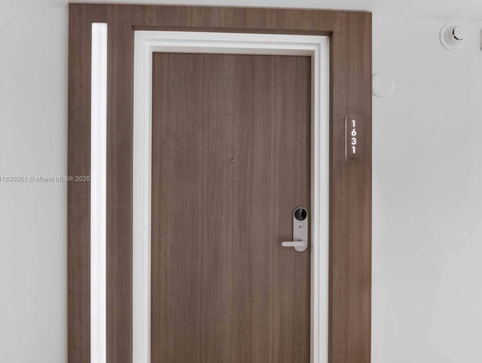 Small Image of 2301 COLLINS AVE #1631, Miami Beach Number 7