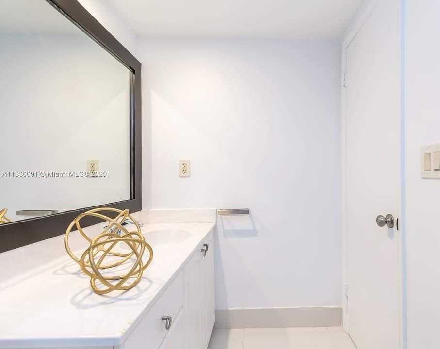 Small Image of 19370 COLLINS AVE #607, Sunny Isles Beach Number 8