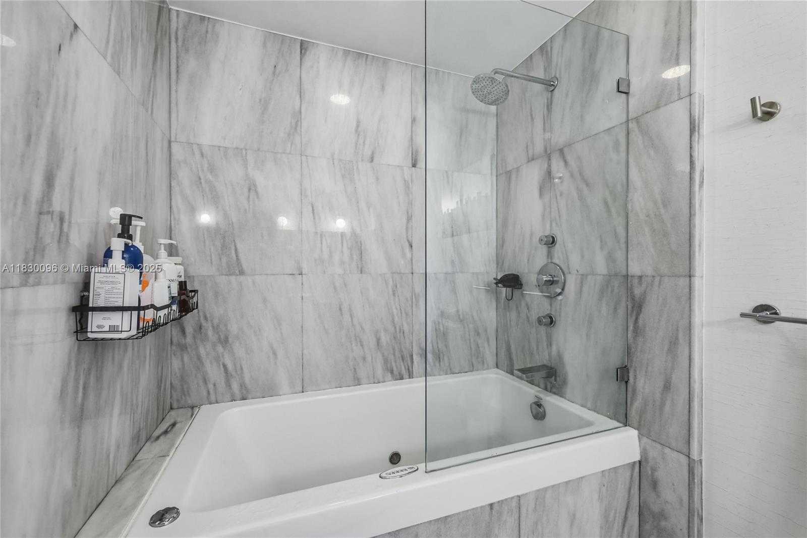 Small Image of 1000 VENETIAN WAY #708, Miami Number 14