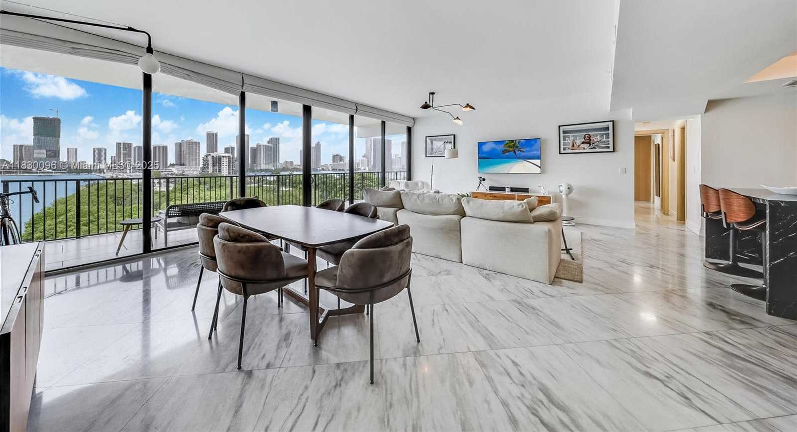 Small Image of 1000 VENETIAN WAY #708, Miami Number 2