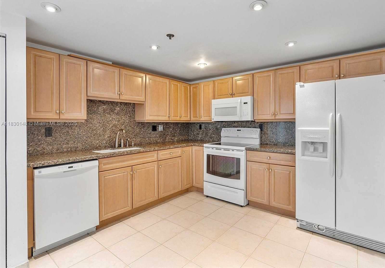 Small Image of 210 174TH ST #2005, Sunny Isles Beach Number 15