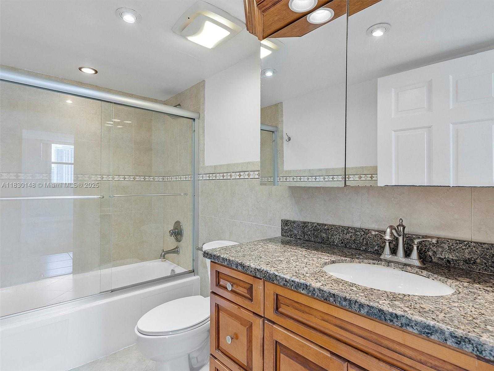 Small Image of 210 174TH ST #2005, Sunny Isles Beach Number 34