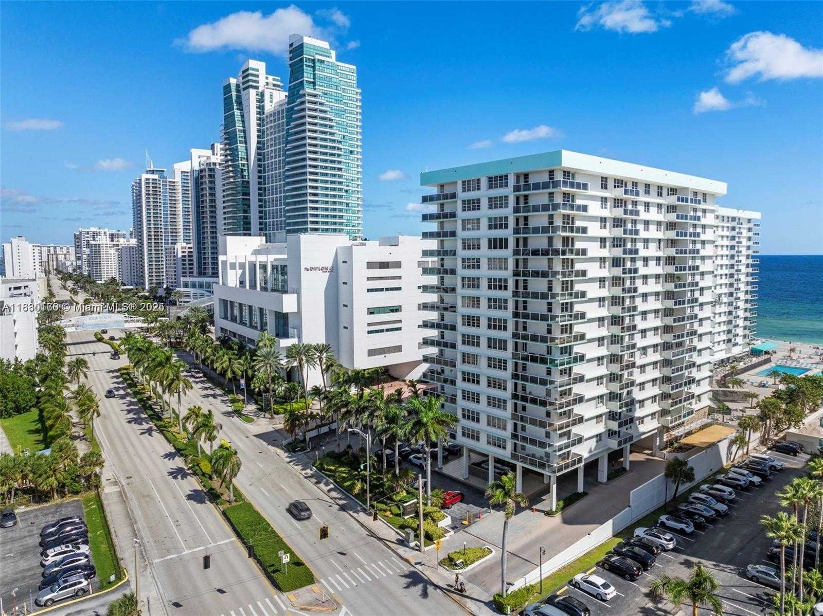 Small Image of 3725 SOUTH OCEAN DR #1411, Hollywood Number 24